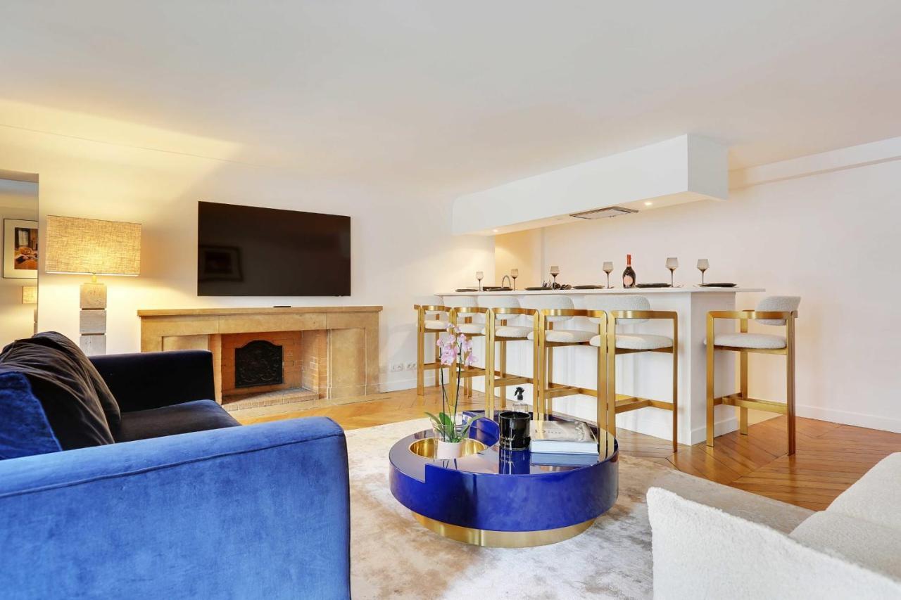 Elegant Apartment - 2Bd-6P - Avenue Montaigne Paříž Exteriér fotografie