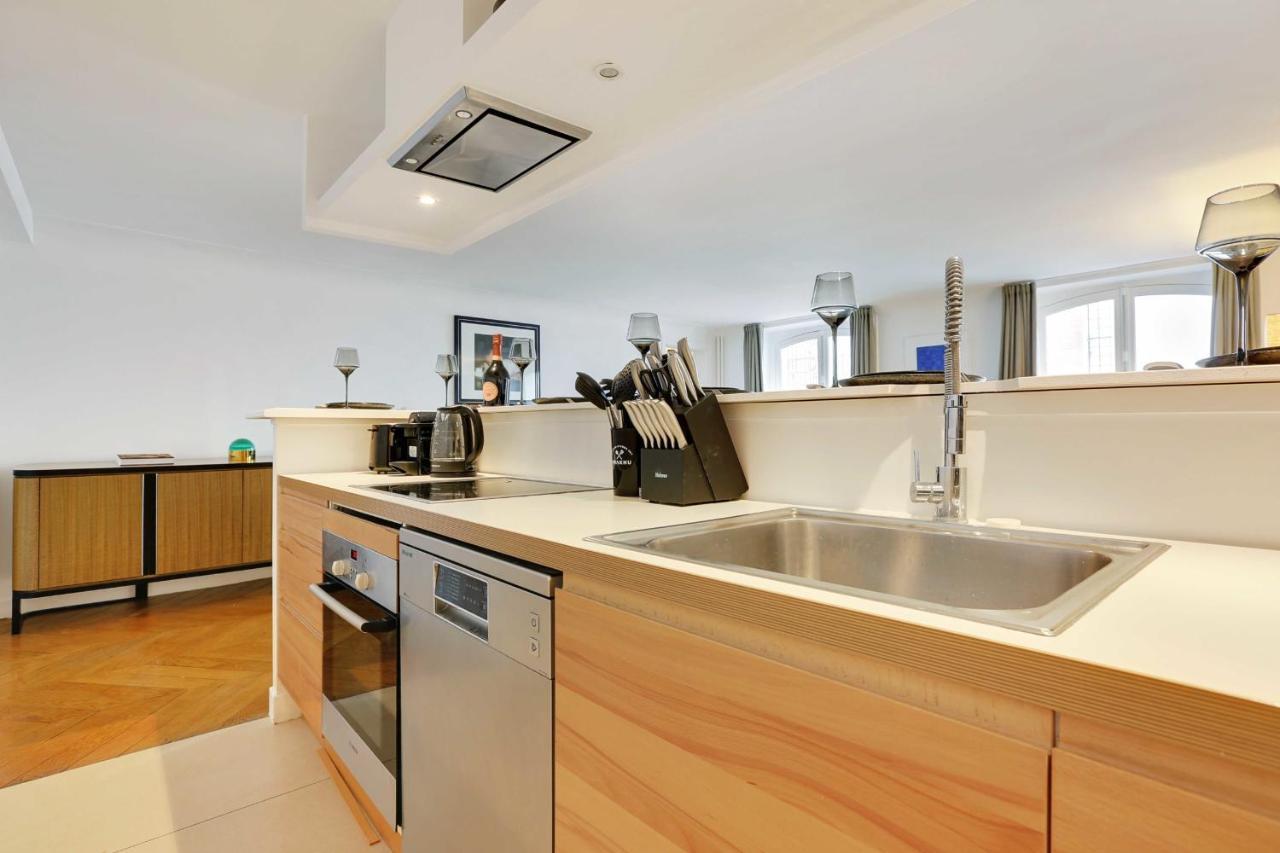Elegant Apartment - 2Bd-6P - Avenue Montaigne Paříž Exteriér fotografie