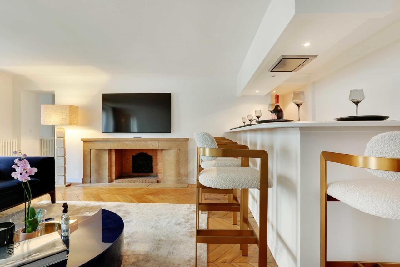 Elegant Apartment - 2Bd-6P - Avenue Montaigne Paříž Exteriér fotografie